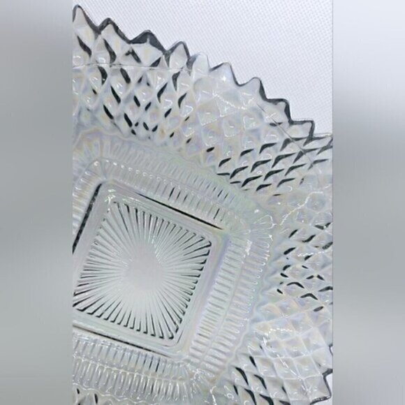 Vintage Indiana Carnival Glass Diamond Point Ruffled Candy Dish - Picture 4 of 9